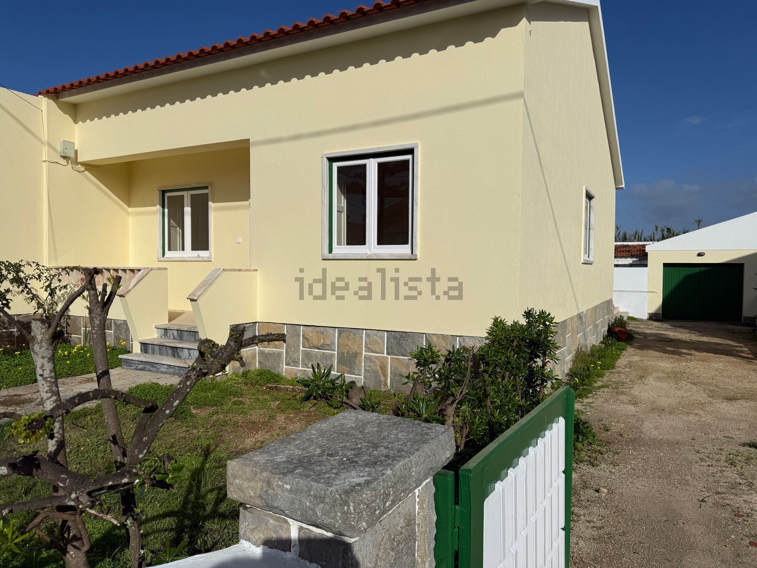 出租双拼别墅在Rua Alberto Tota - 外立面