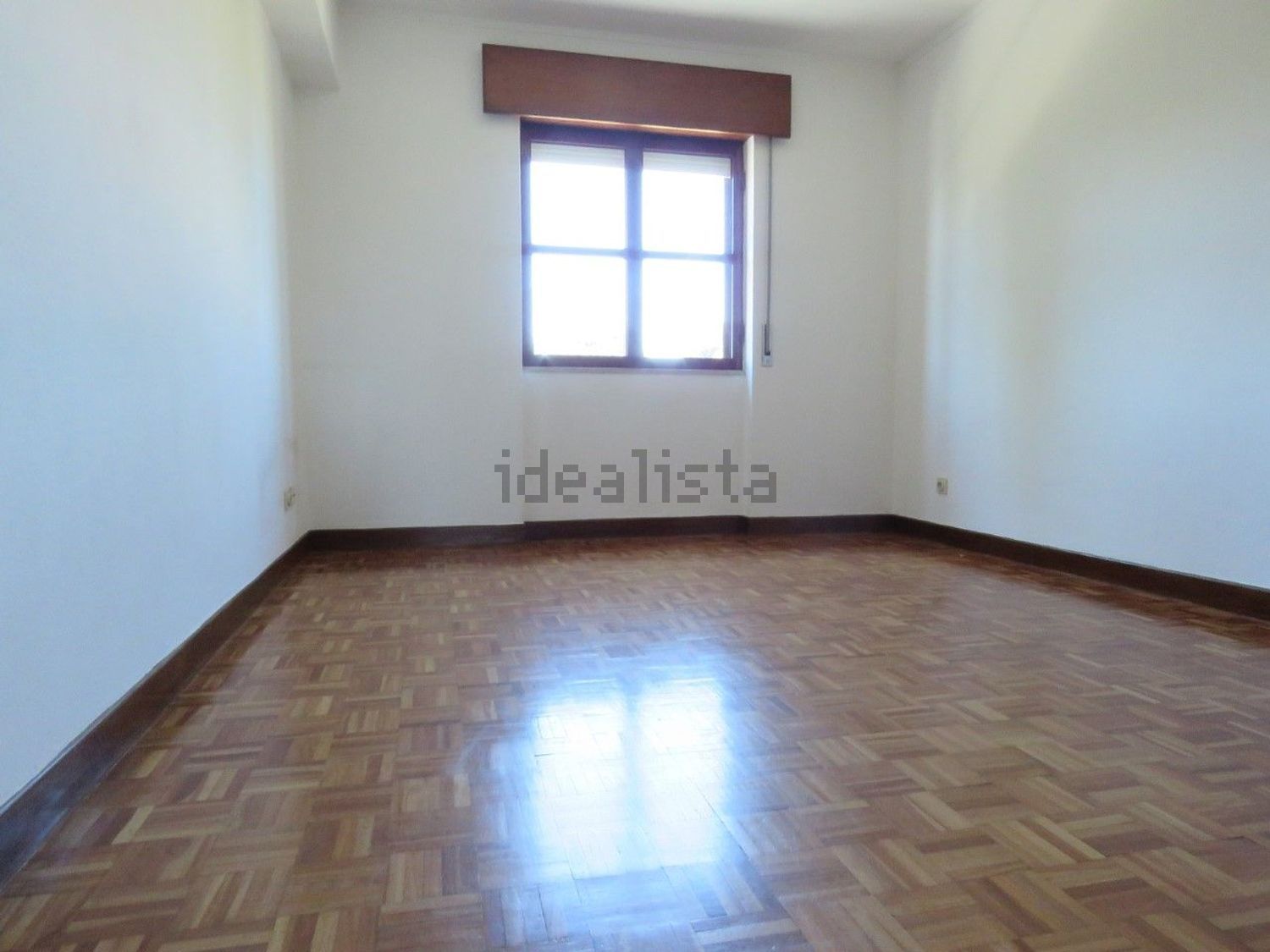 出租公寓 t2在Rua Professor Eduardo Cortesão, 20 - 居住