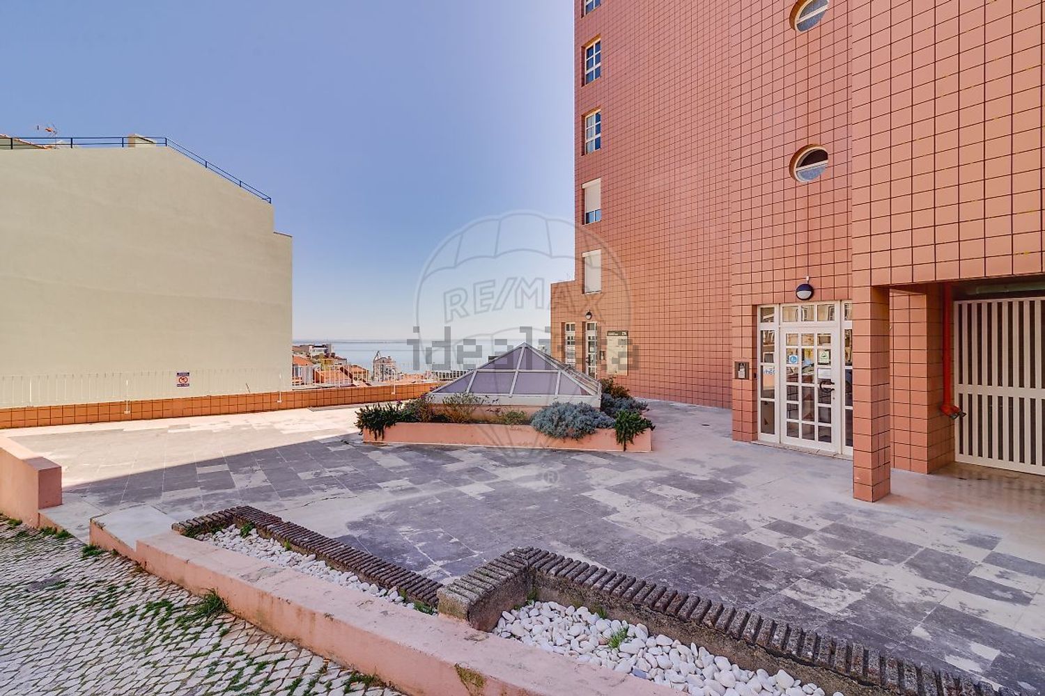 公寓 t2出售在Rua da Bela Vista à Graça - 游泳池