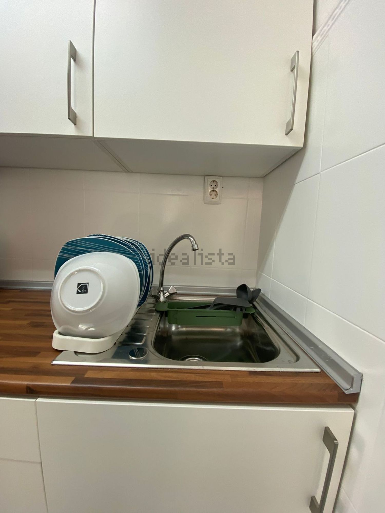 出租房间在Rua Capitão-Mor Lopes Sequeira, 5 Lote - 厨房