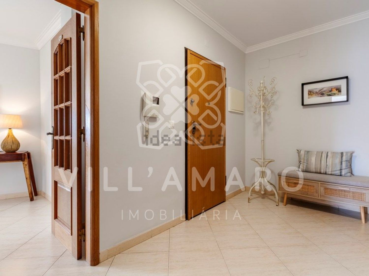 公寓 t3出售在Rua Padre Alfredo Fernandes de Brito - 前厅