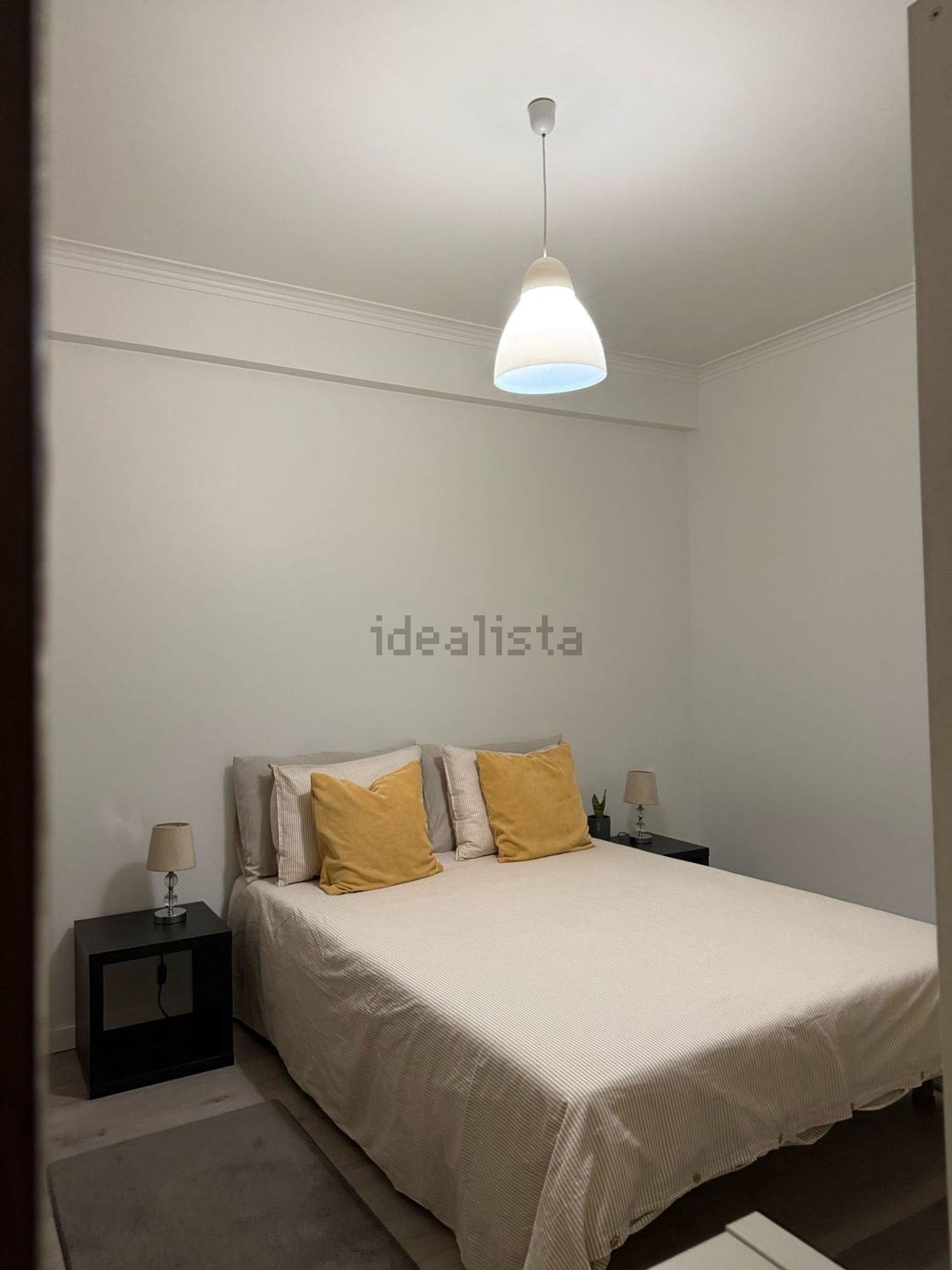 出租房间在Rua António Pedro, 11 - 卧室