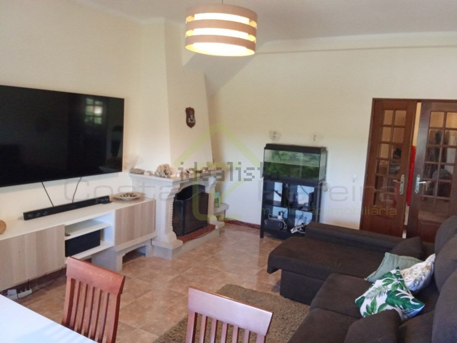 小楼房或独栋别墅出售在Vimeiro - 客厅