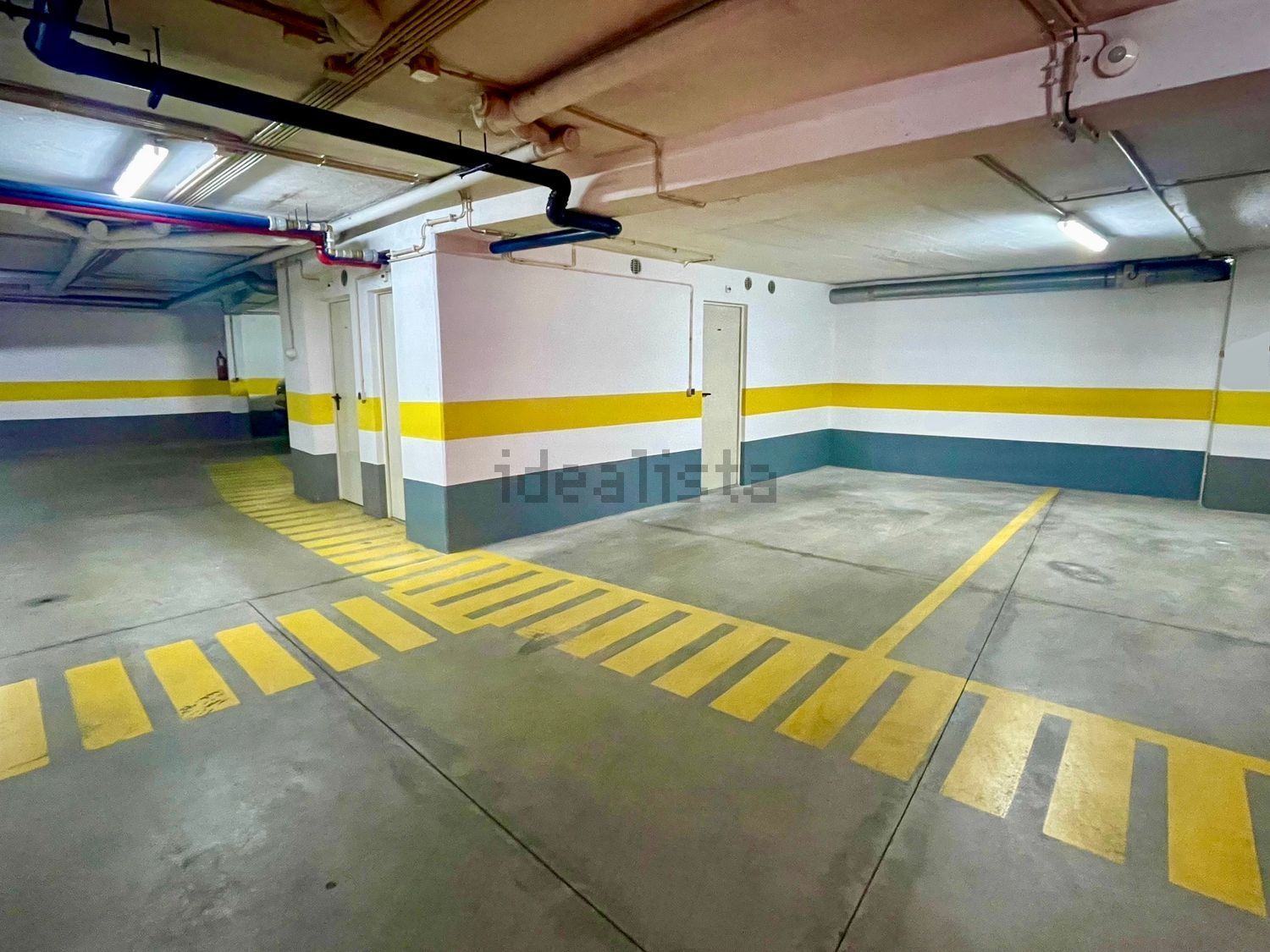 出租公寓 t3在Rua Engenheiro Ferry Borges, 1 - 停车位