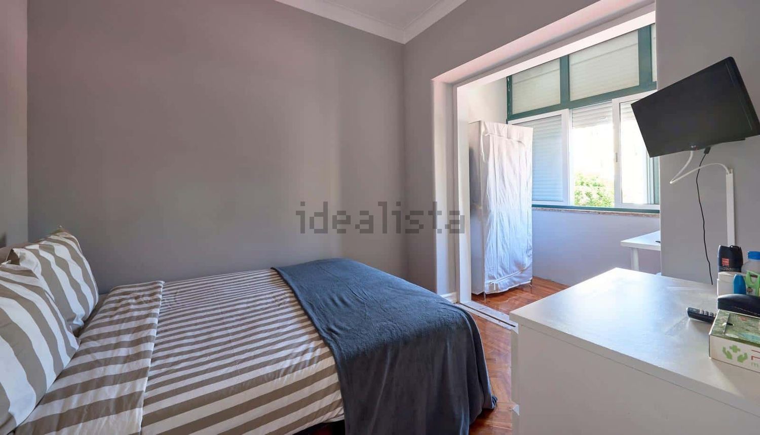 出租房间在Avenida Eduardo Jorge s/n - 卧室