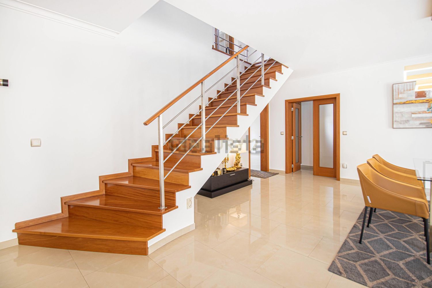 小楼房或独栋别墅出售在Rua Joane Mendes Botelho - 详情