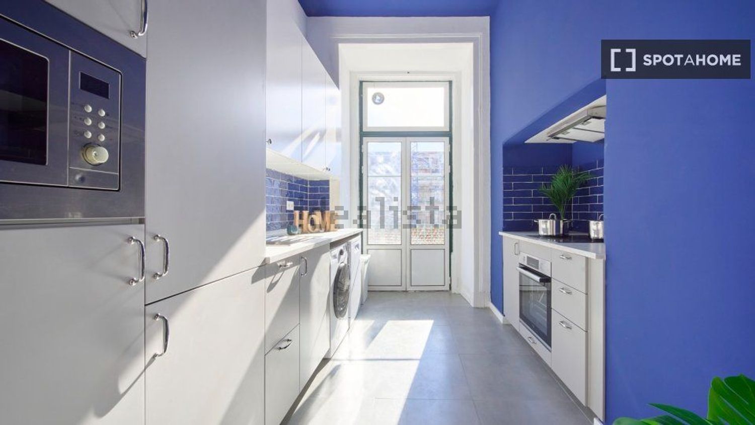 出租房间在Largo Vitorino Damásio - 厨房