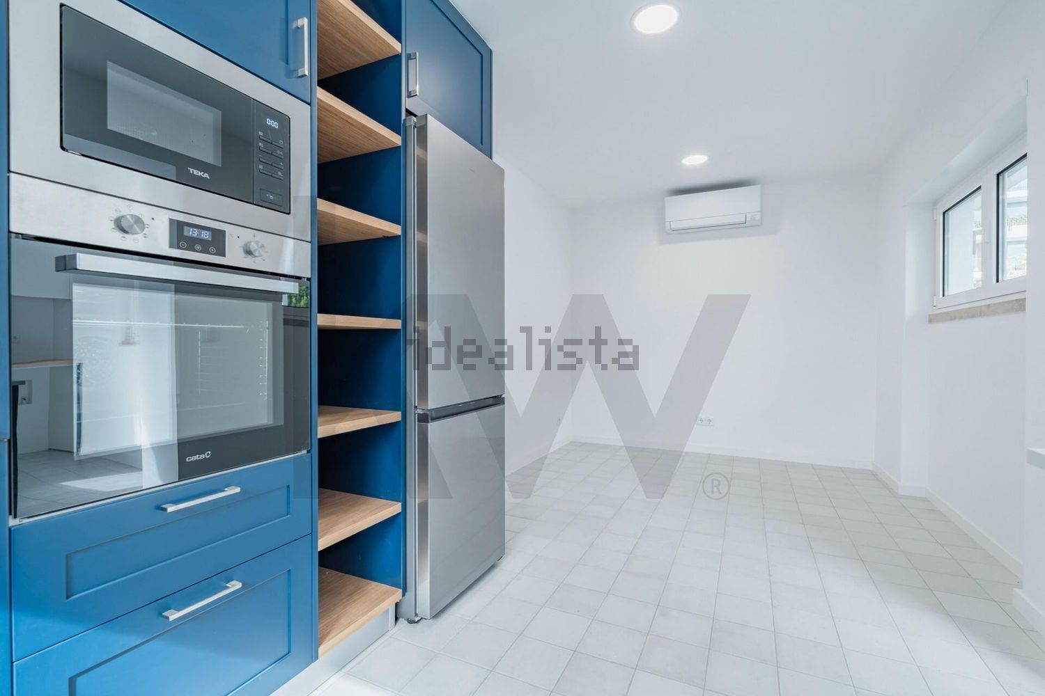 出租公寓 t2在Avenida 25 de Abril, 509 - 试衣间