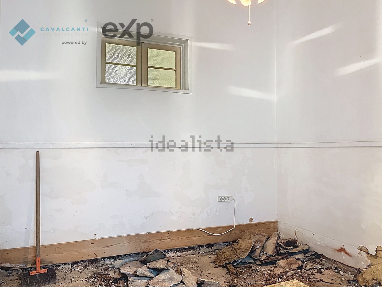 公寓 t3出售在Rua Barão de Sabrosa s/n - 照片