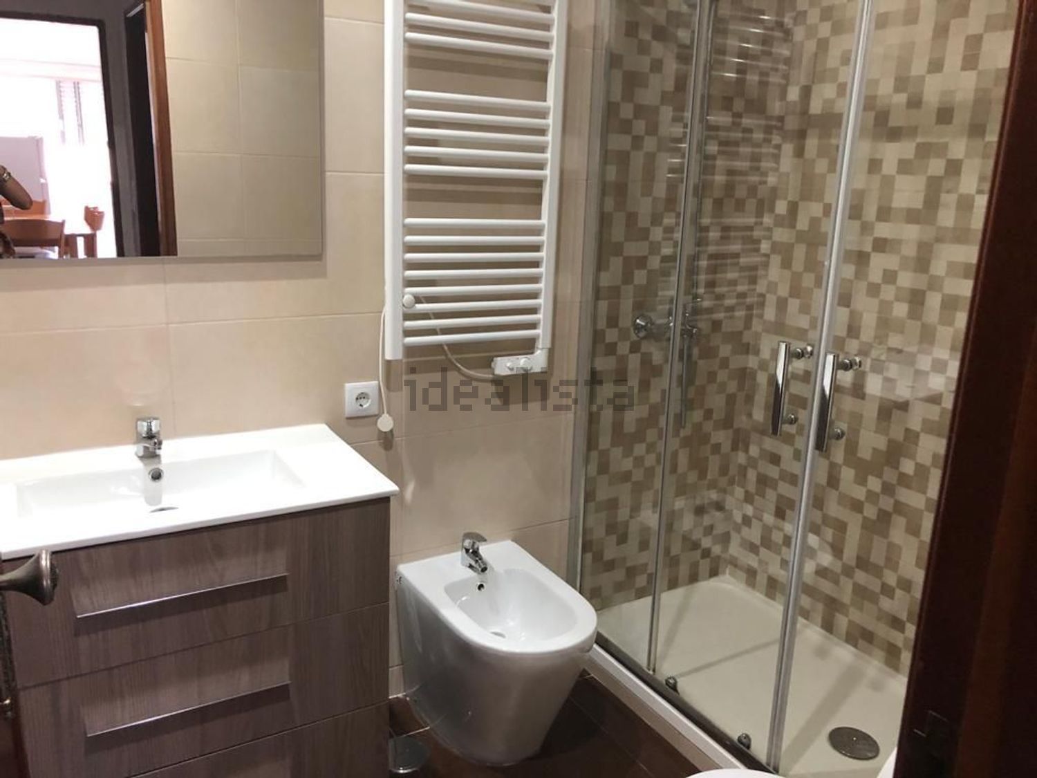 出租公寓 t4在Avenida da República, 87 - 卫生间