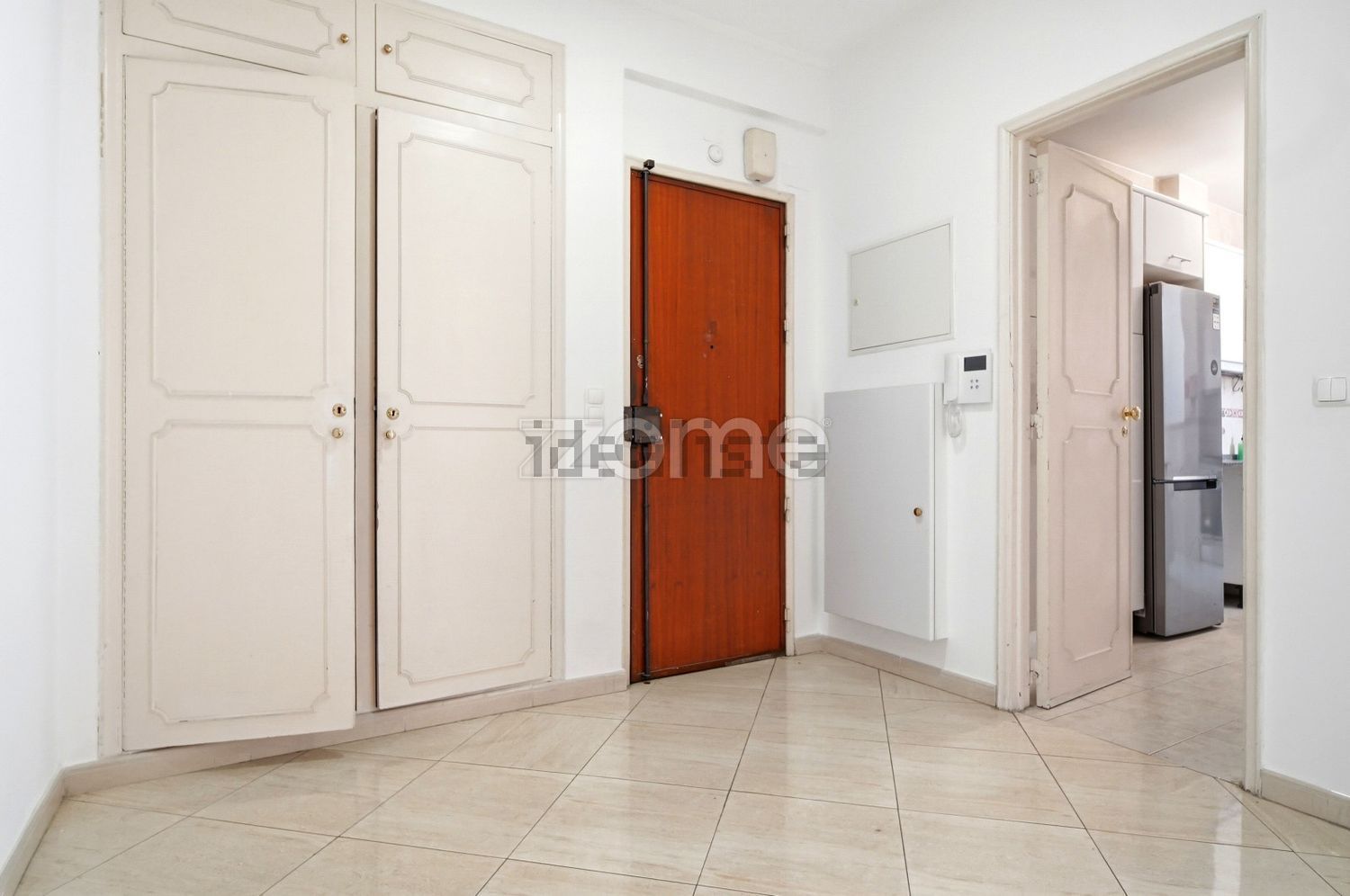 公寓 t4出售在Rua dos Soeiros, 335 - 前厅