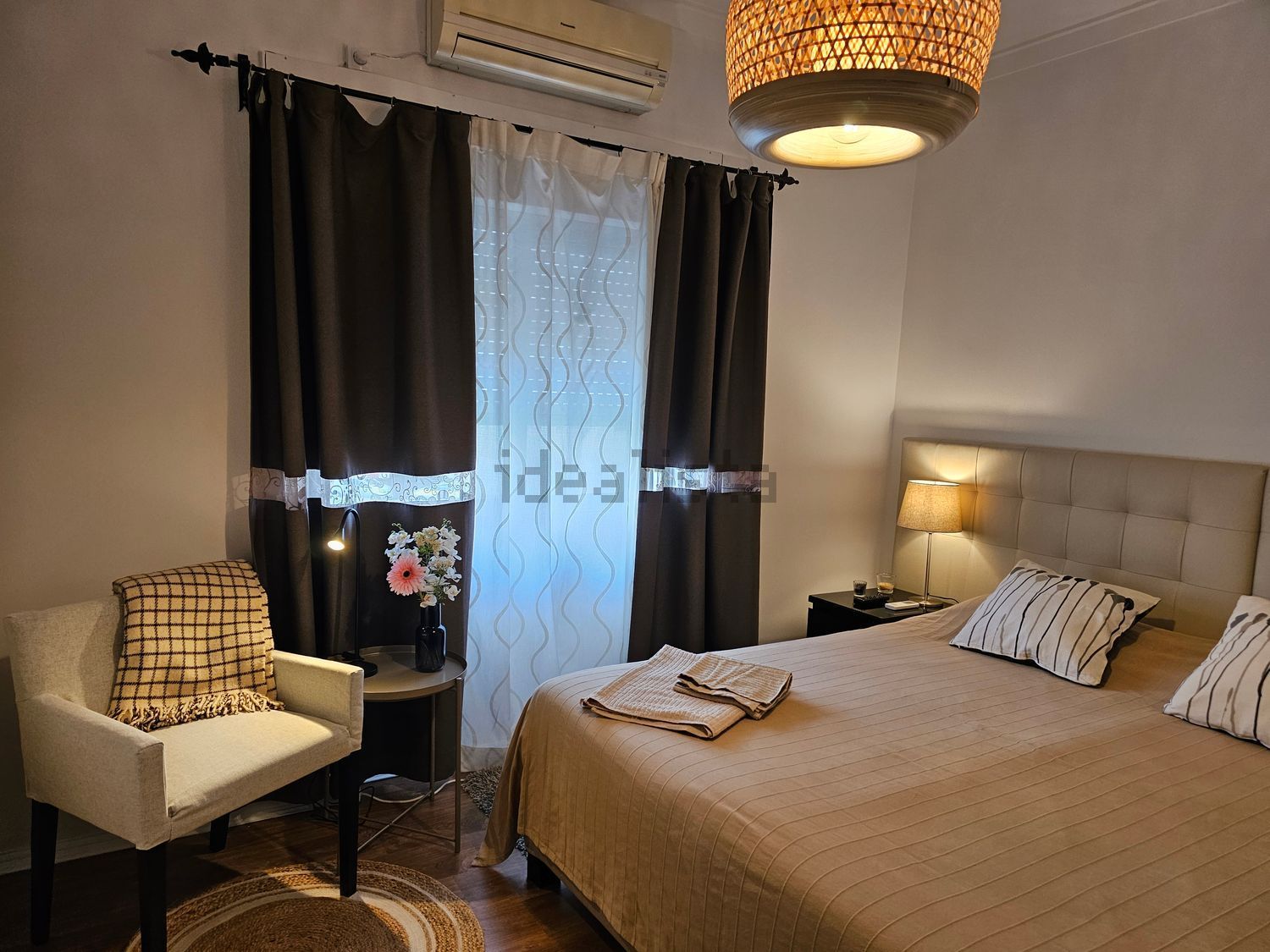 出租房间在Santa Iria de Azoia - São João da Talha - Bobadela - 卧室