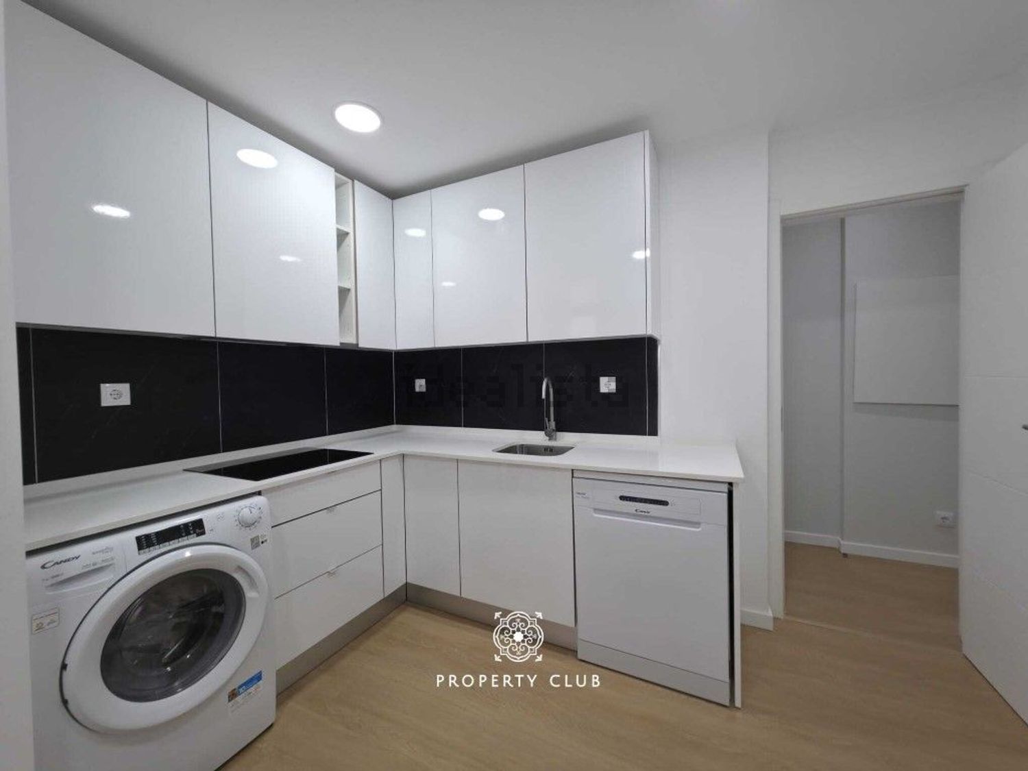 公寓 t2出售在Rua Doutor Guerra Junqueiro - 厨房