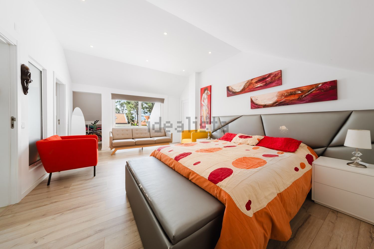 小楼房或独栋别墅出售在Redondos - 卧室