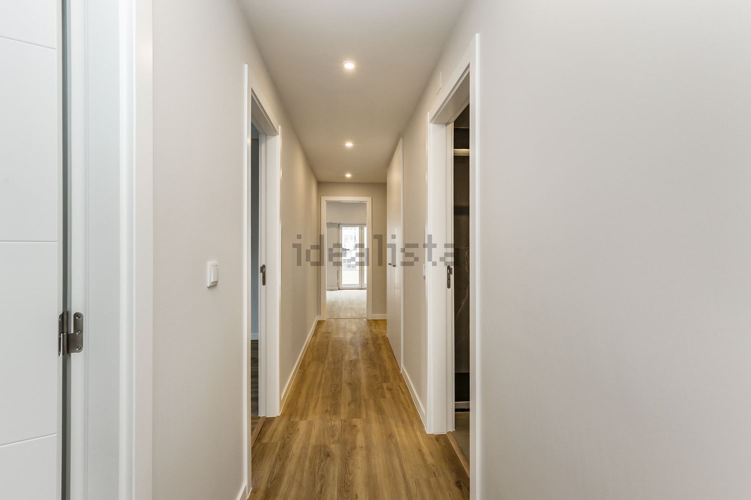 出租公寓 t4在Rua João das Regras, 35 - 过道