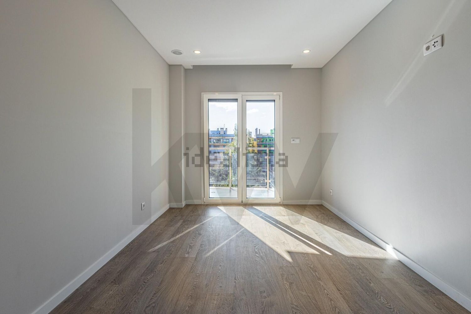 出租公寓 t2在Avenida Amália Rodrigues, 11 - 居住