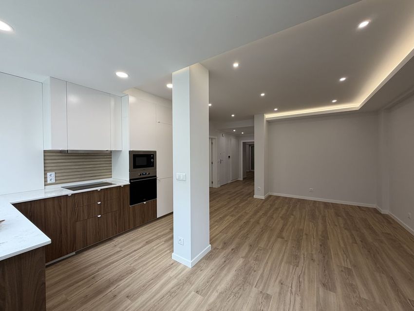 公寓 t3出售在Rua Cidade de Cádiz