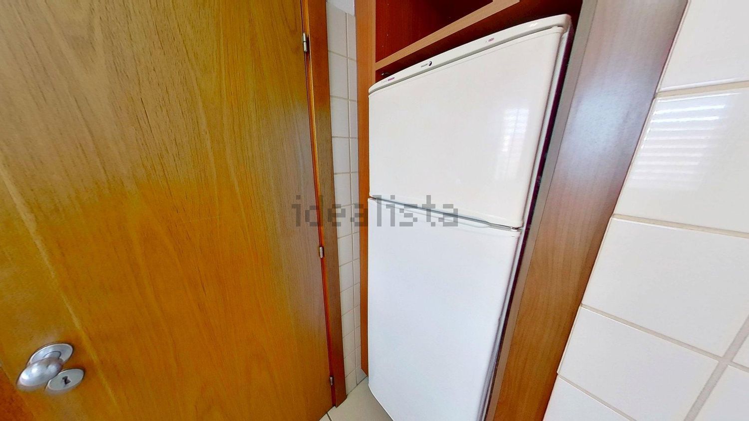 出租公寓 t1在Rua Martin Luther King, 10 - 照片