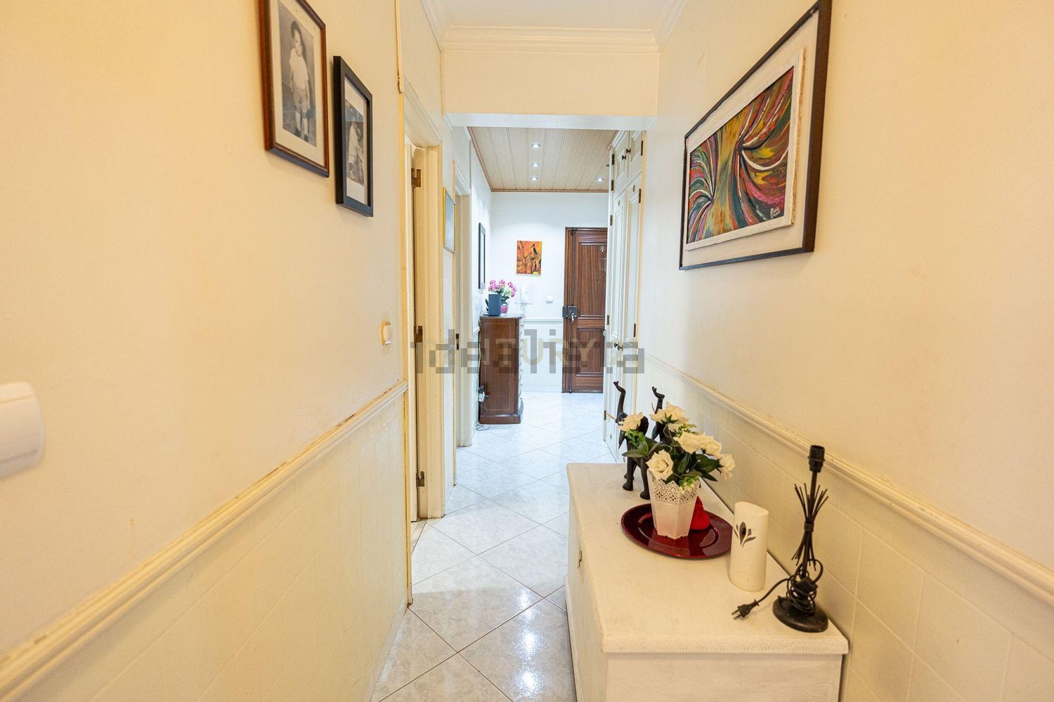 公寓 t2出售在Rua Arnaldo Fernandes de Almeida, 3 - 过道