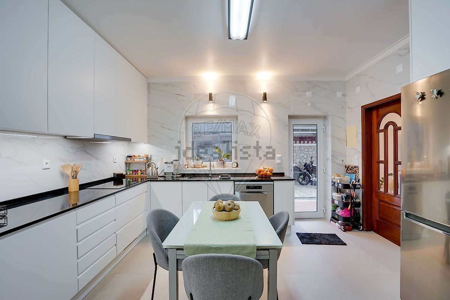 小楼房或独栋别墅出售在Rua Alberto Nobre Gusmão Martins Caro - 厨房