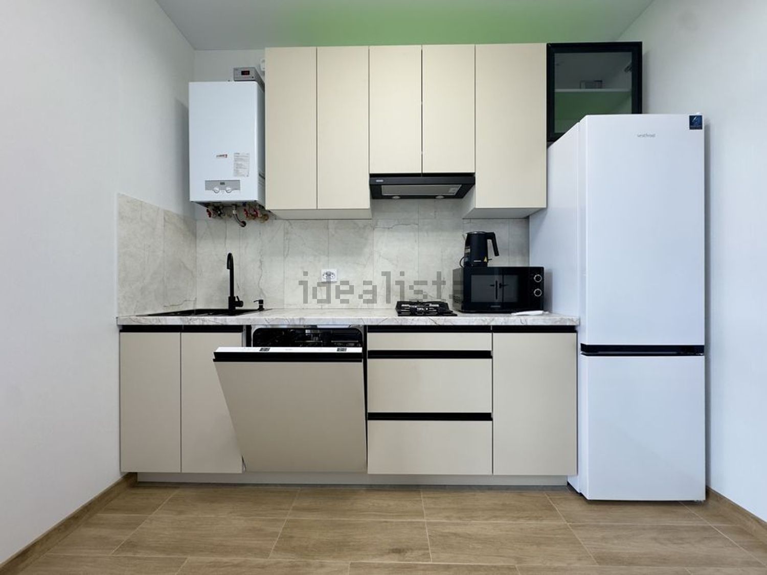 公寓 t1出售在Rua Nogueira e Sousa, 3 - 厨房