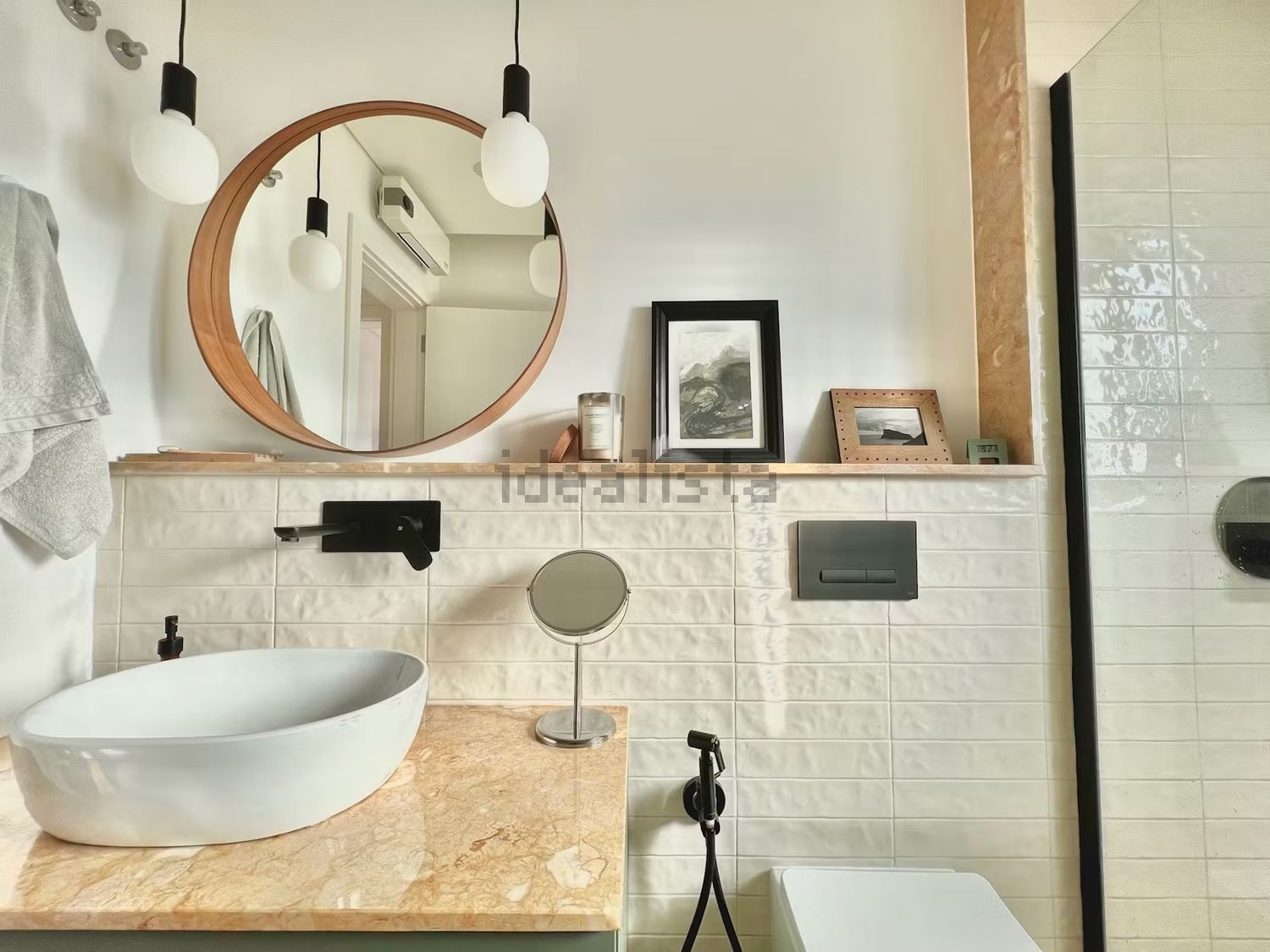 出租公寓 t2在Rua Doutor Oliveira Ramos, 38 - 卫生间