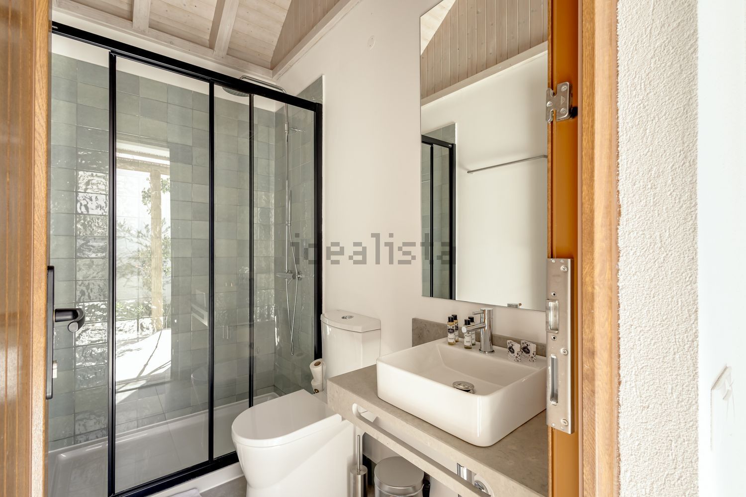 小楼房或独栋别墅出售在Rua das Cegonhas - 卫生间