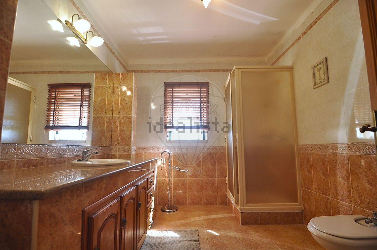 小楼房或独栋别墅出售在São Quintino - 厨房