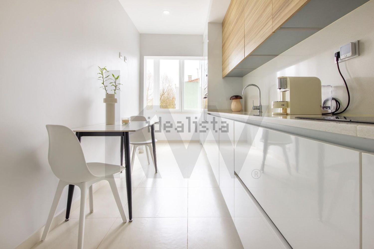 公寓 t3出售在Rua Dom Pedro de Almeida Portugal, 17 - 厨房