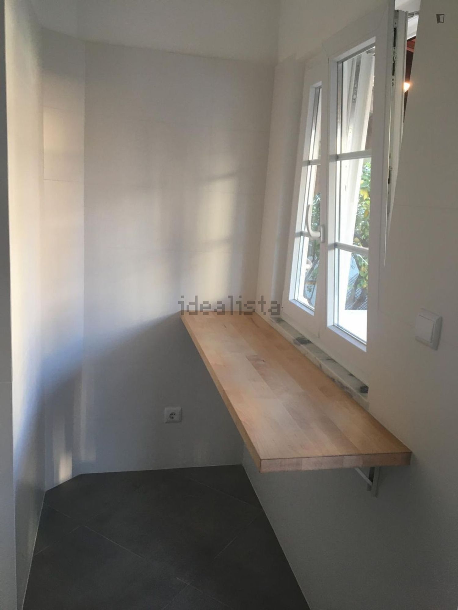 出租房间在Rua Angra do Heroísmo - 照片