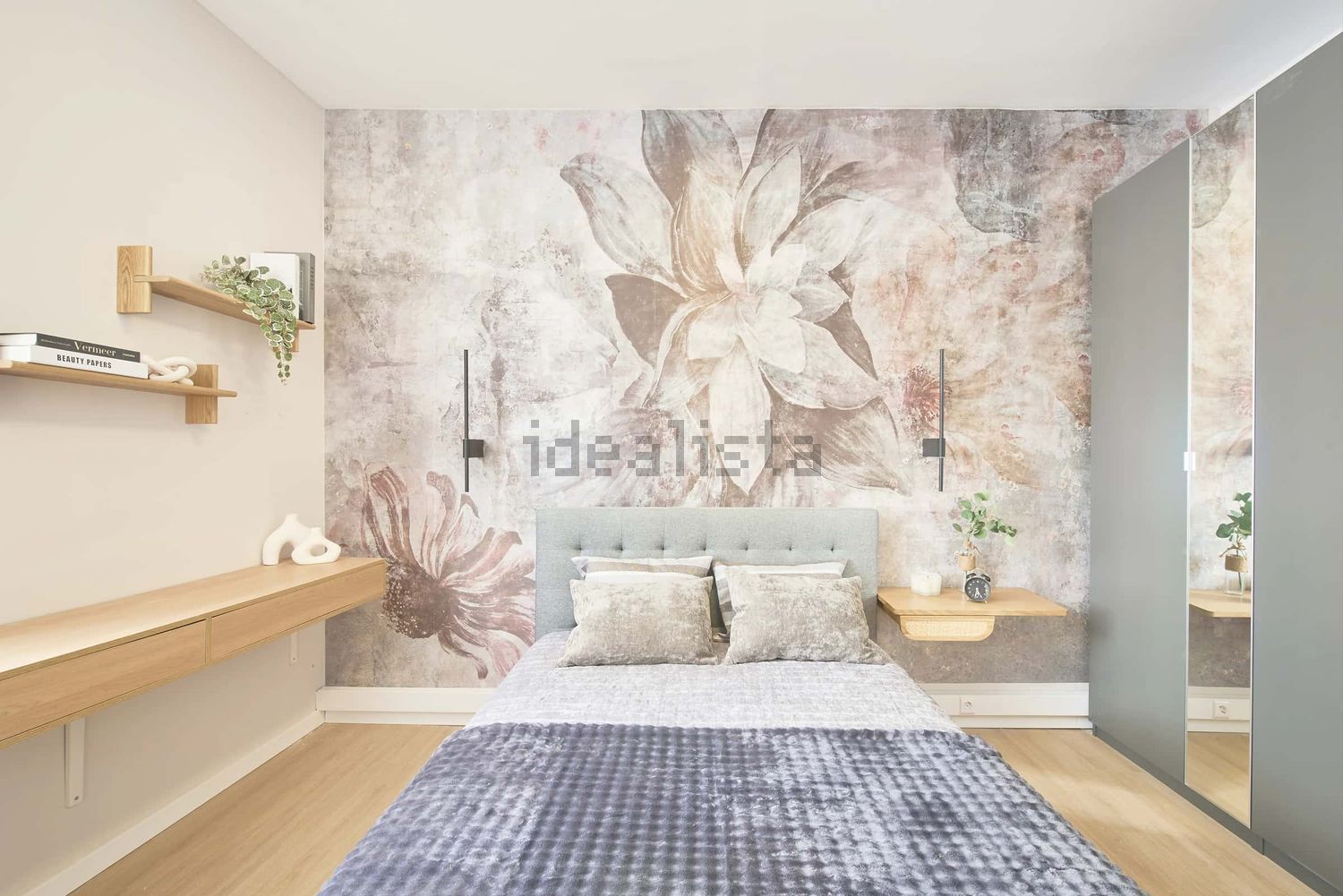 出租房间在Largo Vitorino Damásio, 2 - 卧室