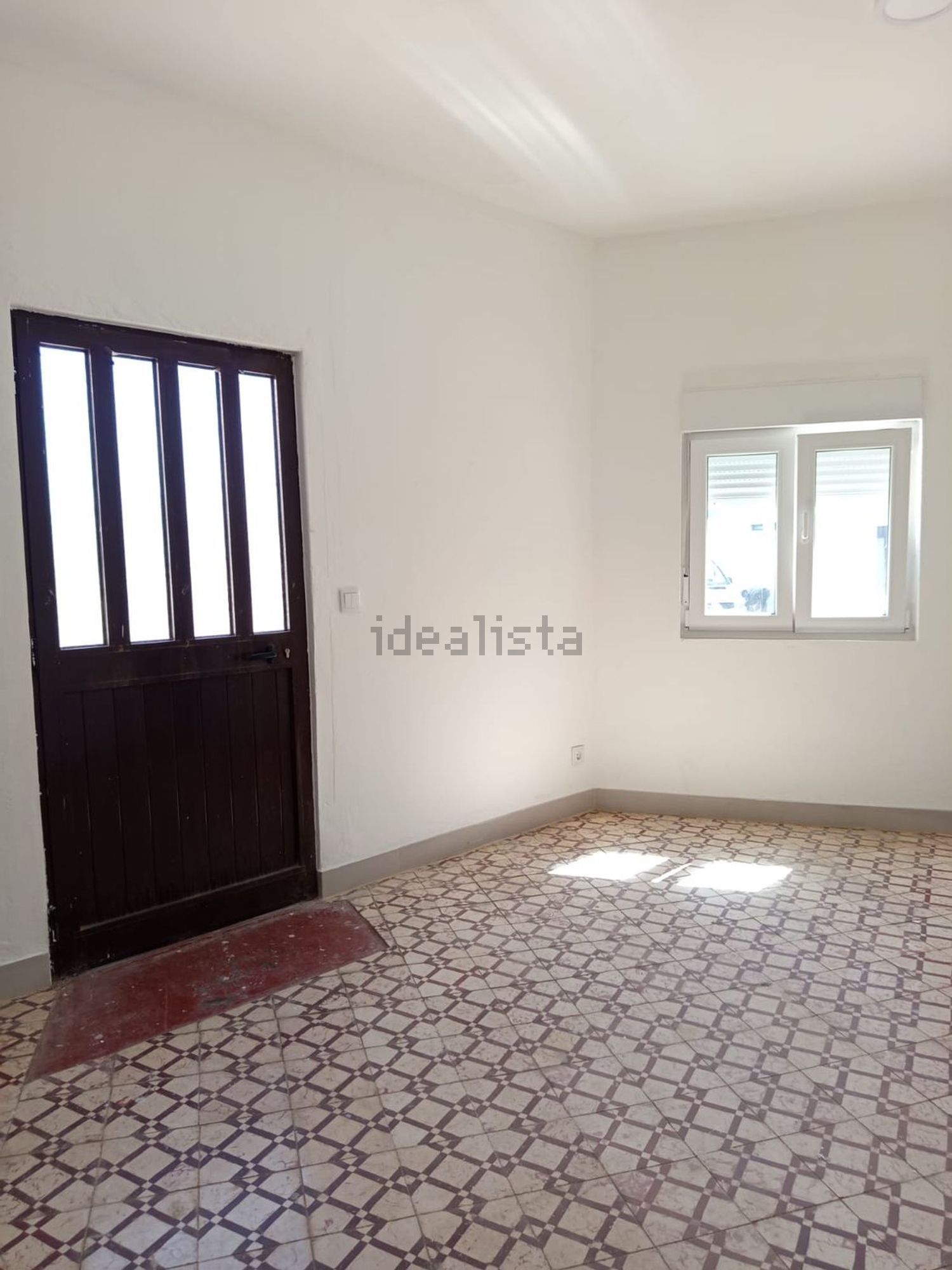 出租小楼房在Rua 1 de Maio, 22 a - 居住