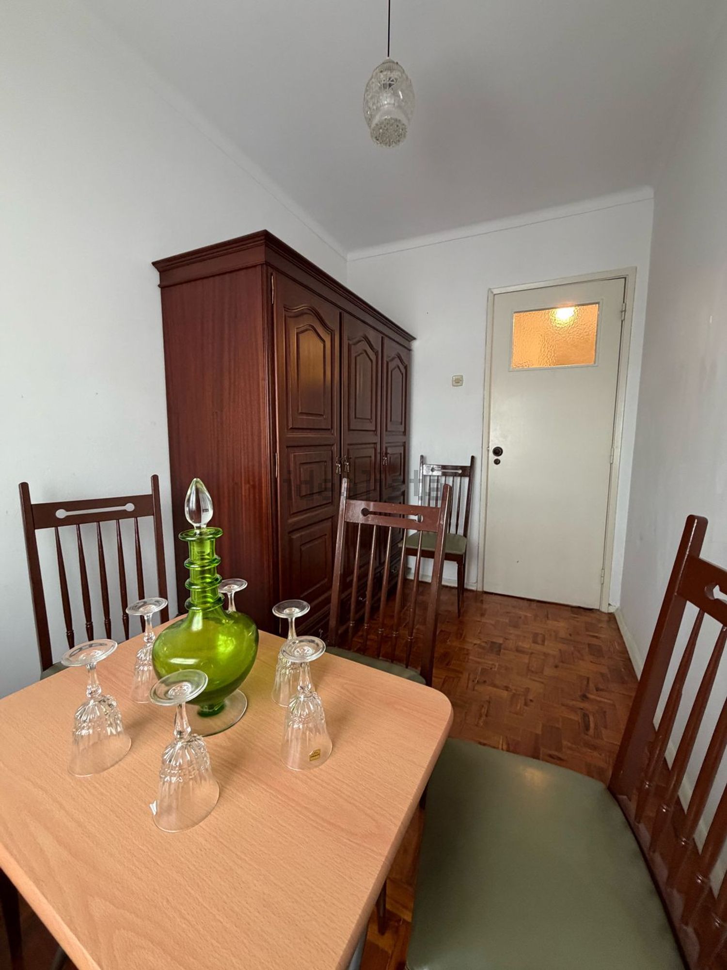 公寓 t2出售在Rua Cidade da Beira, 14 - 客厅