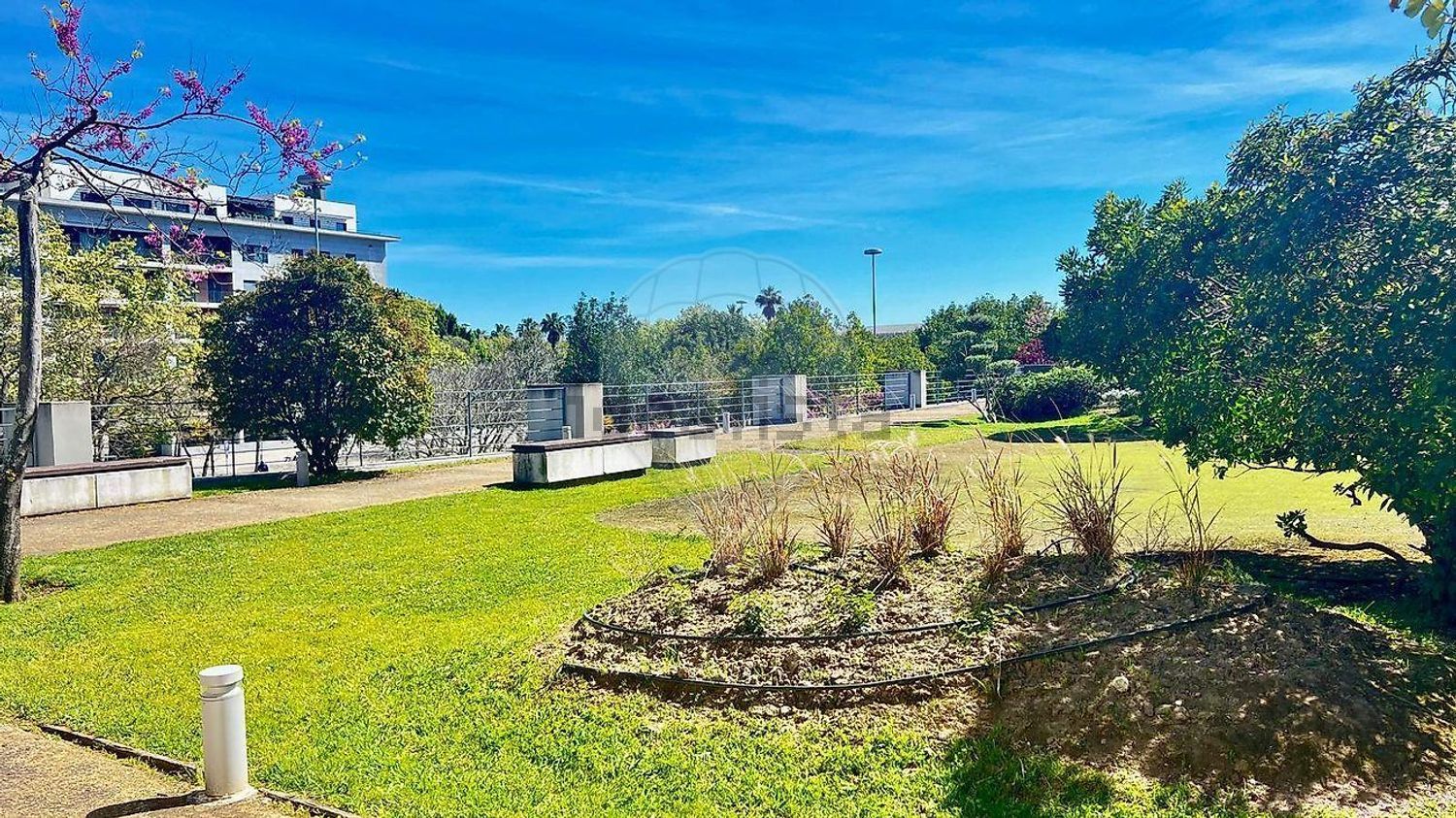 出租公寓 t2在Alameda dos Oceanos - 花园