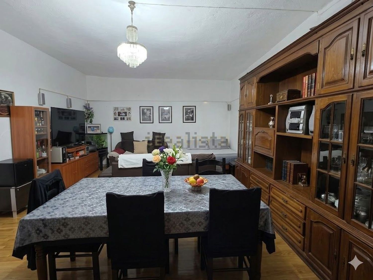 小楼房或独栋别墅出售在Avenida de Lisboa, 48 - 客厅