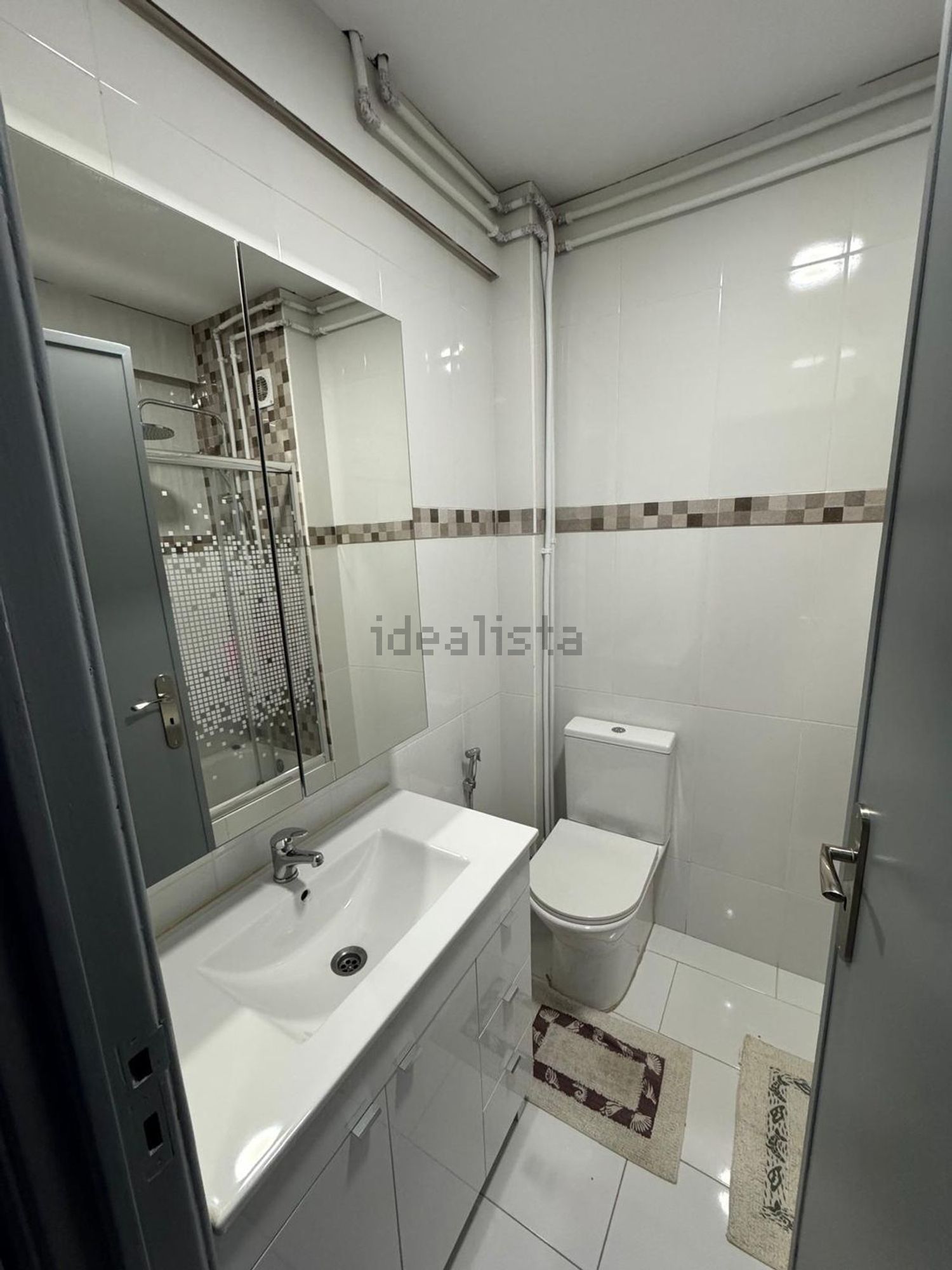 出租房间在Avenida São José, 14 - 卫生间