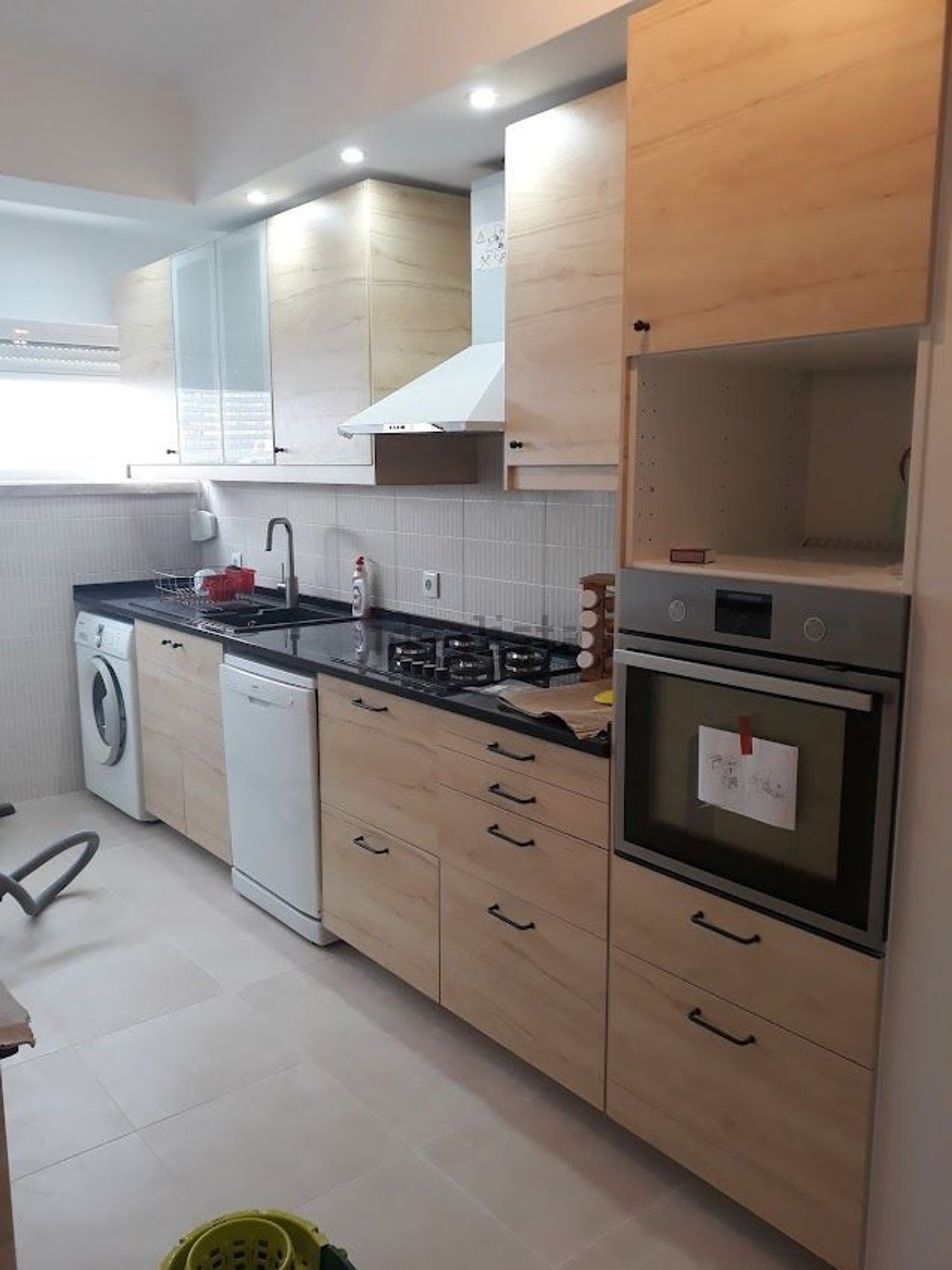 公寓 t3出售在Rua Doutor António José de Almeida, 9 - 厨房