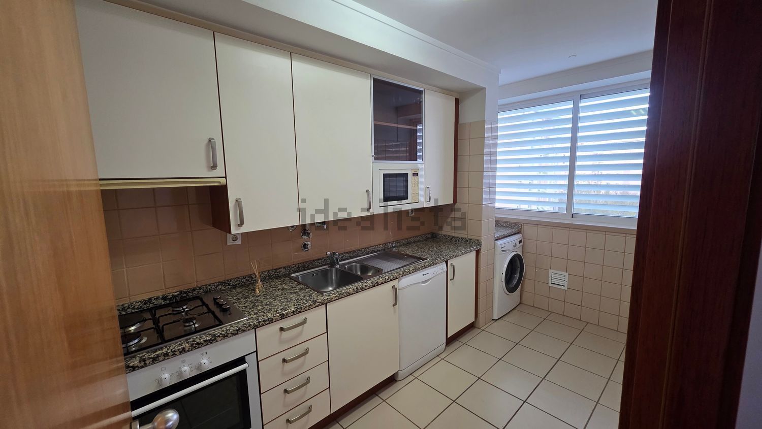 出租公寓 t1在Rua Martin Luther King, 10 - 厨房