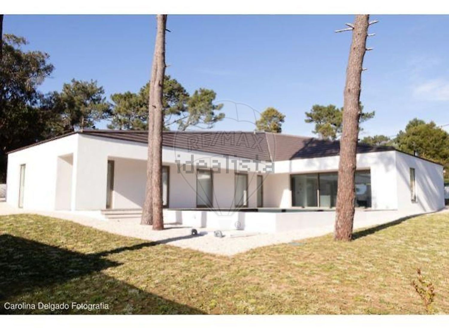 小楼房或独栋别墅出售在Largo da Eira, 6 - 外立面