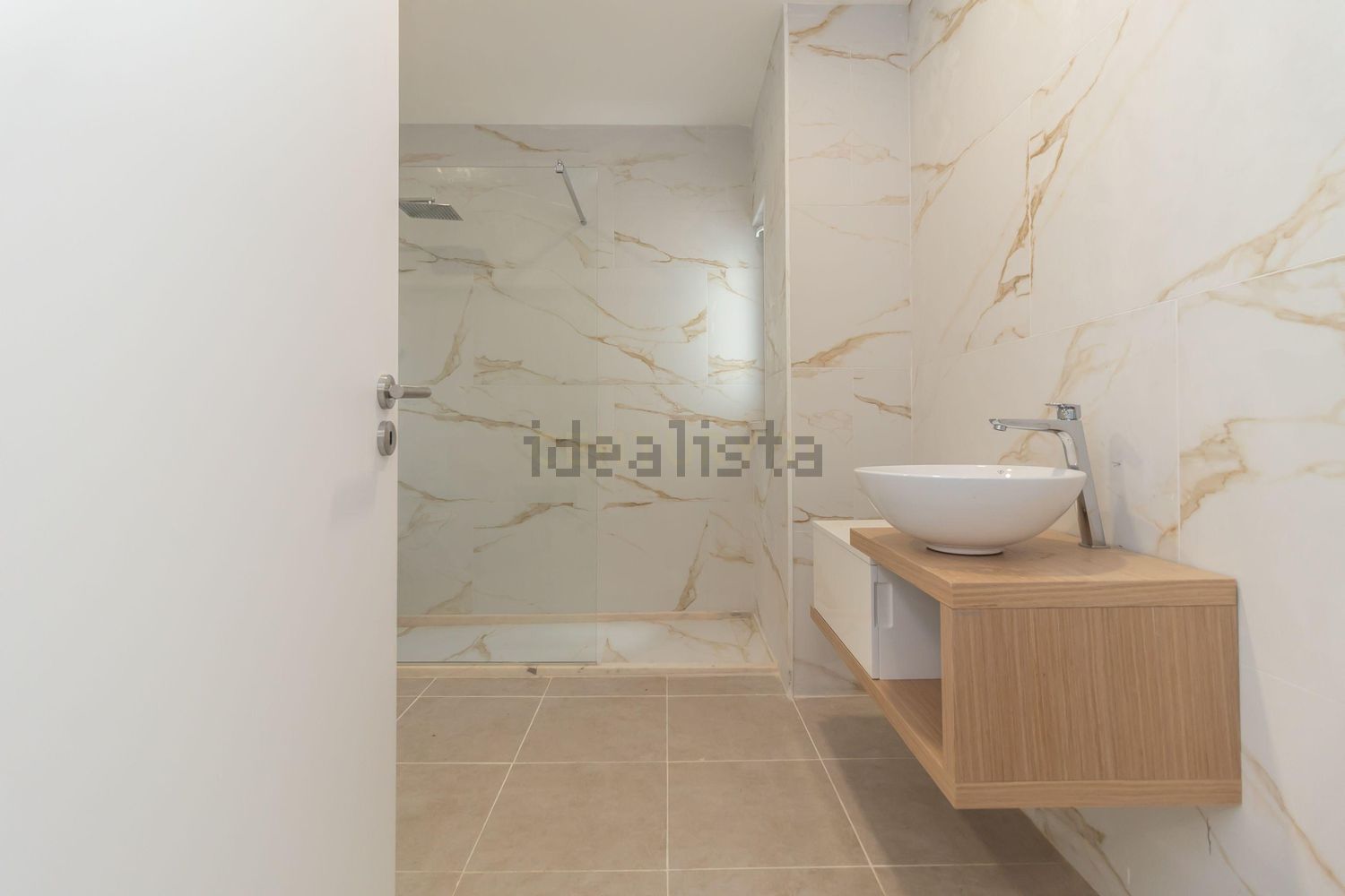 小楼房或独栋别墅出售在Avenida do Canto do Pinheiro - 卫生间