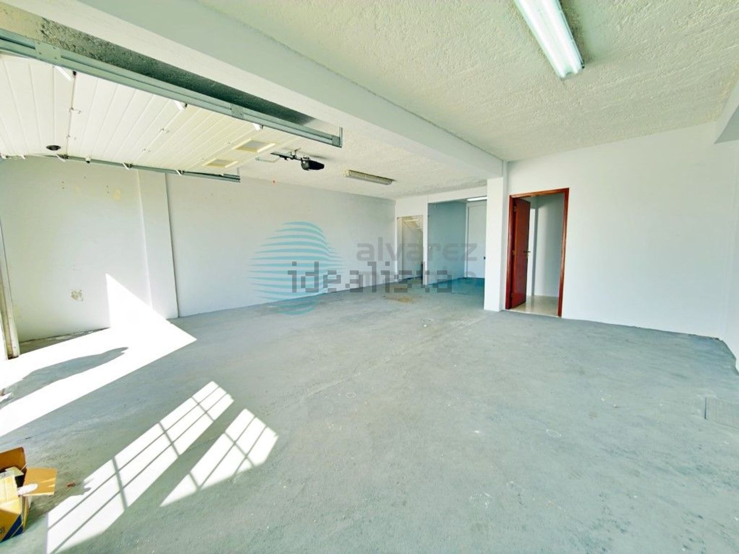 小楼房或独栋别墅出售在Rua 1° de Maio, 3 - 照片