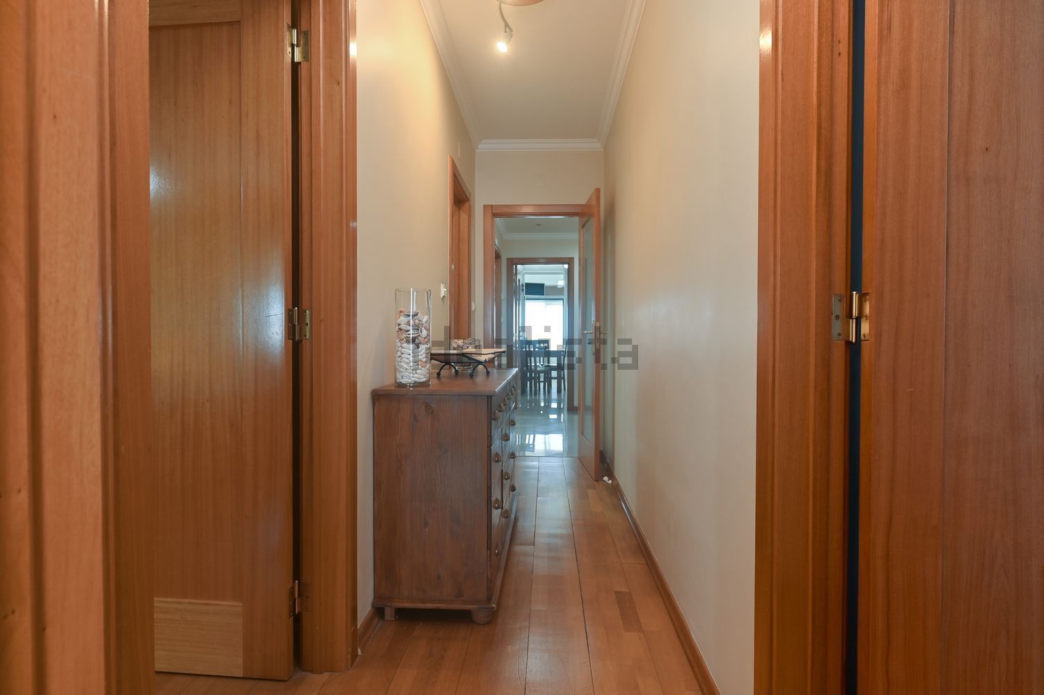 公寓 t3出售在Rua Água-Marinha - 过道