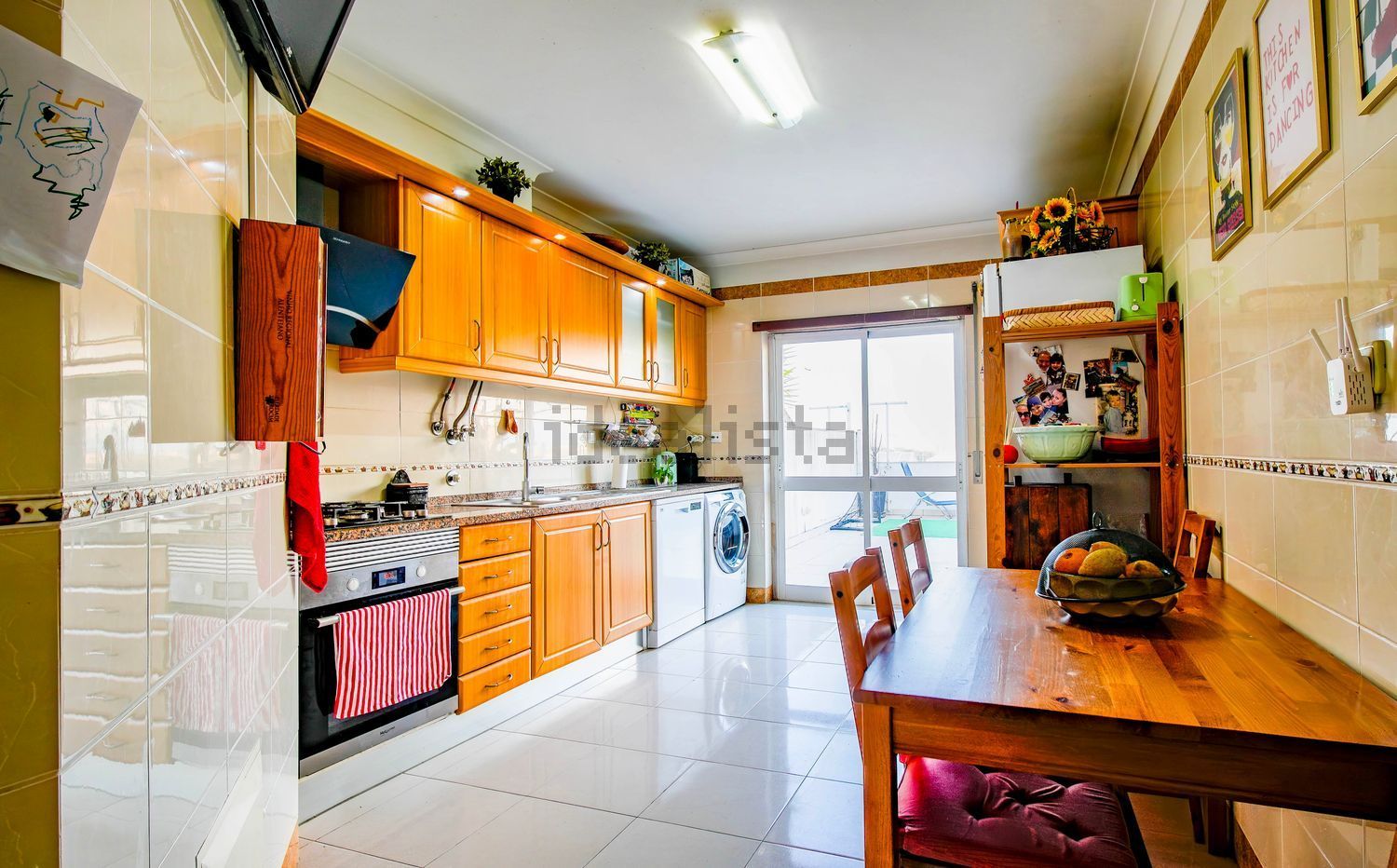 公寓 t3出售在Rua Rafael Bordalo Pinheiro, 18 - 厨房