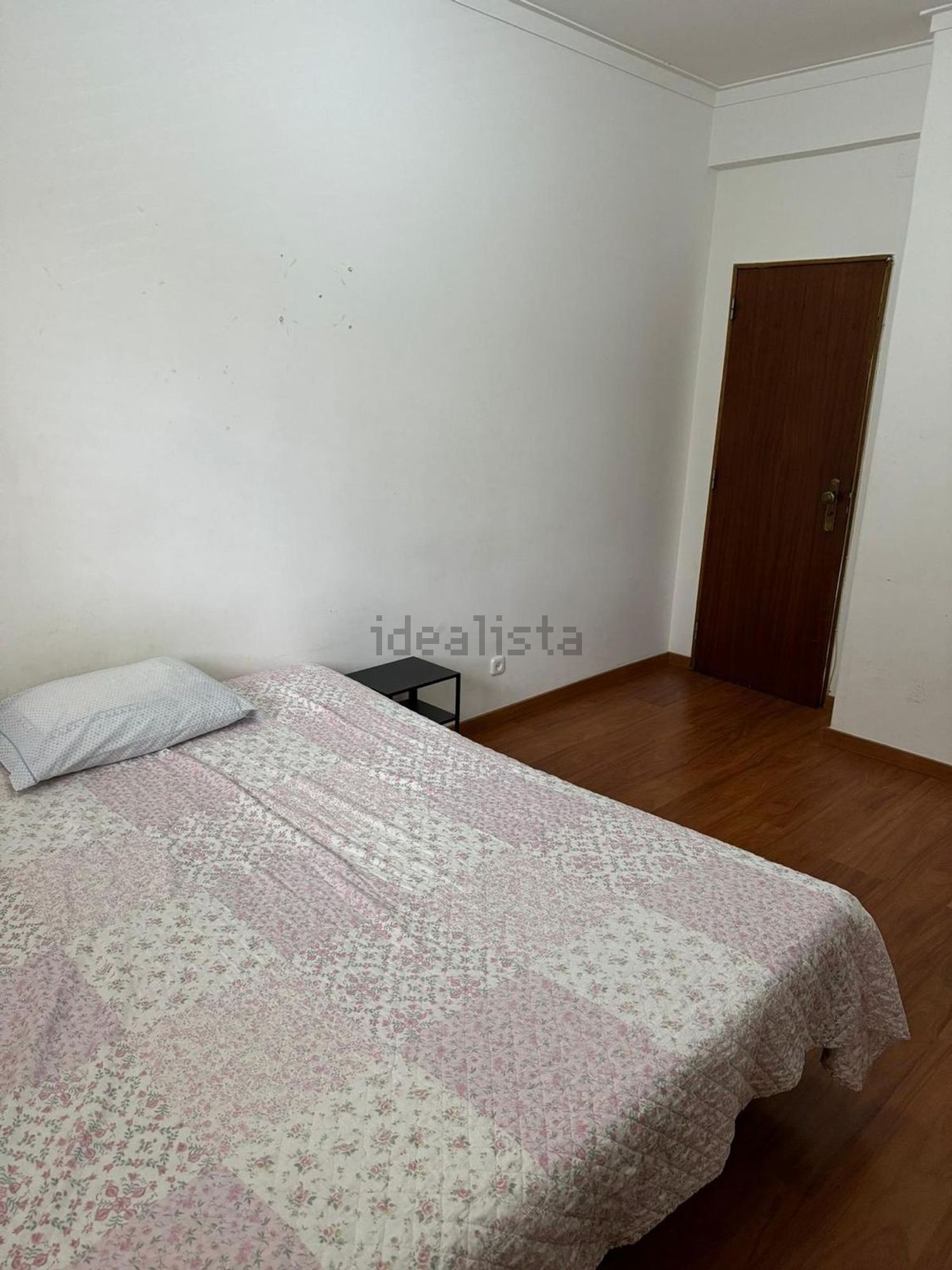 出租房间在Rua Actor António da Silva, 5 - 卧室