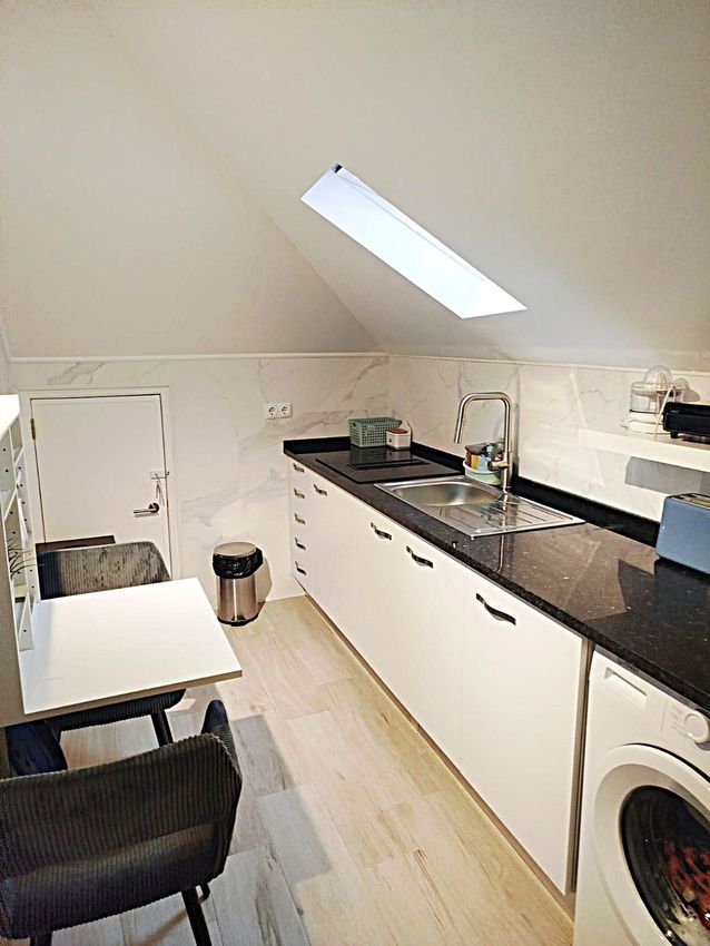 出租t0（单人公寓）在Rua Coronel Ferreira do Amaral, 9