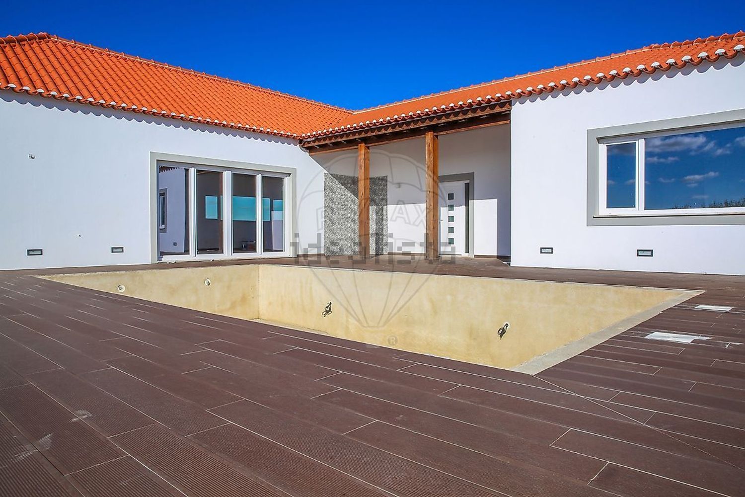 小楼房或独栋别墅出售在Carnota - 外立面