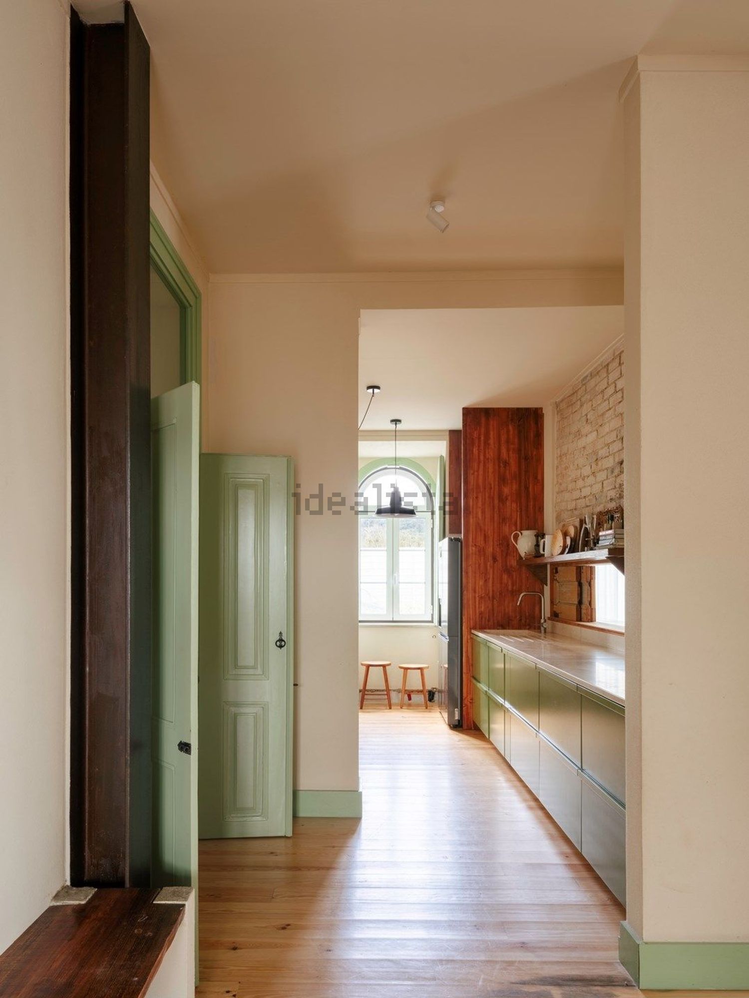 小楼房或别墅出售在Dois Portos e Runa - 过道