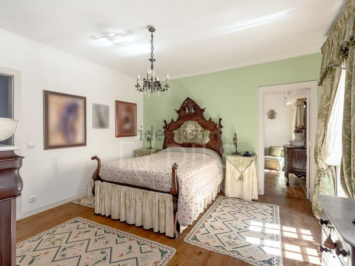 小楼房或独栋别墅出售在Rua Norte - 卧室