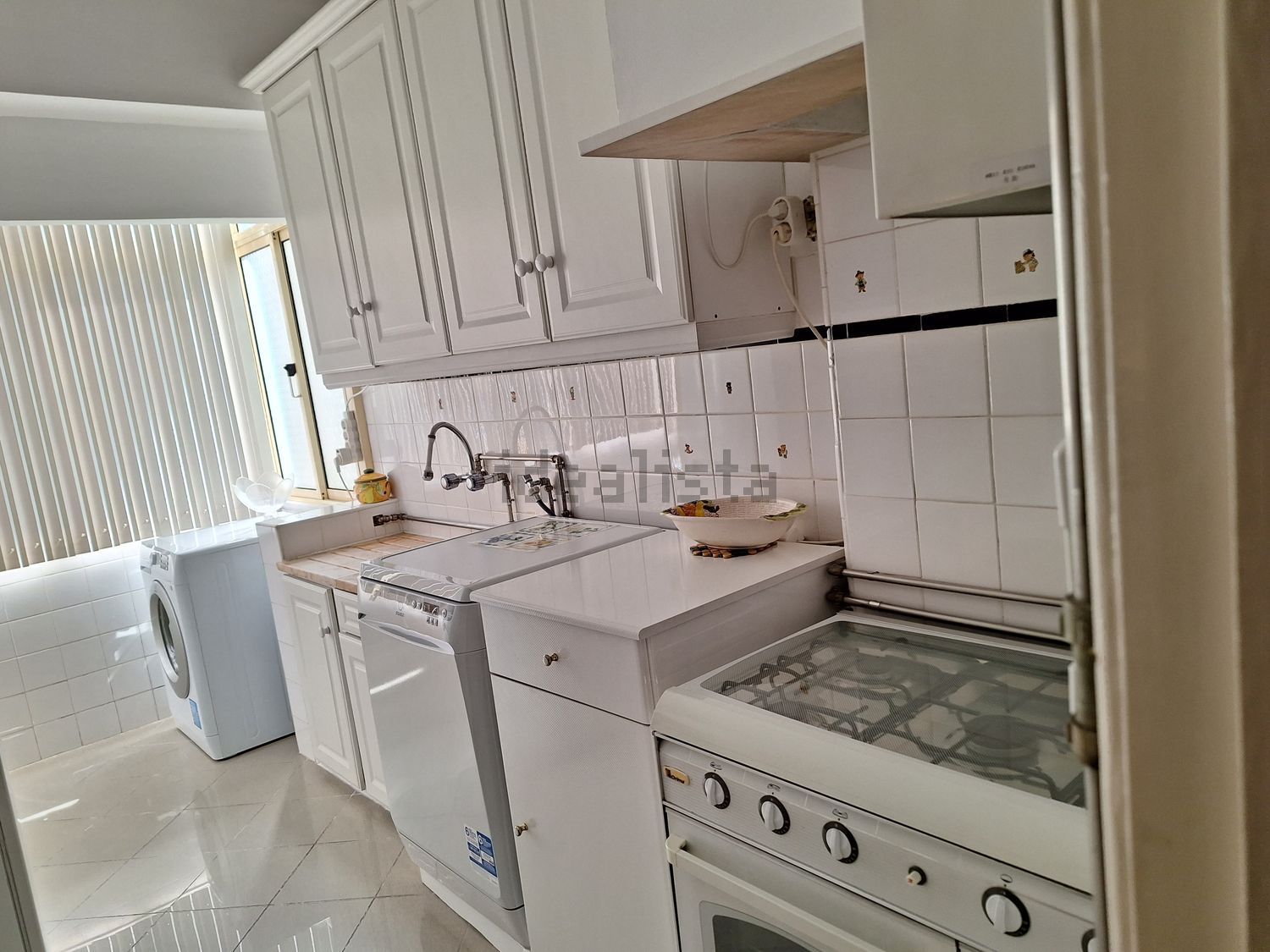 出租公寓 t2在Avenida Dom Afonso Henriques - 厨房