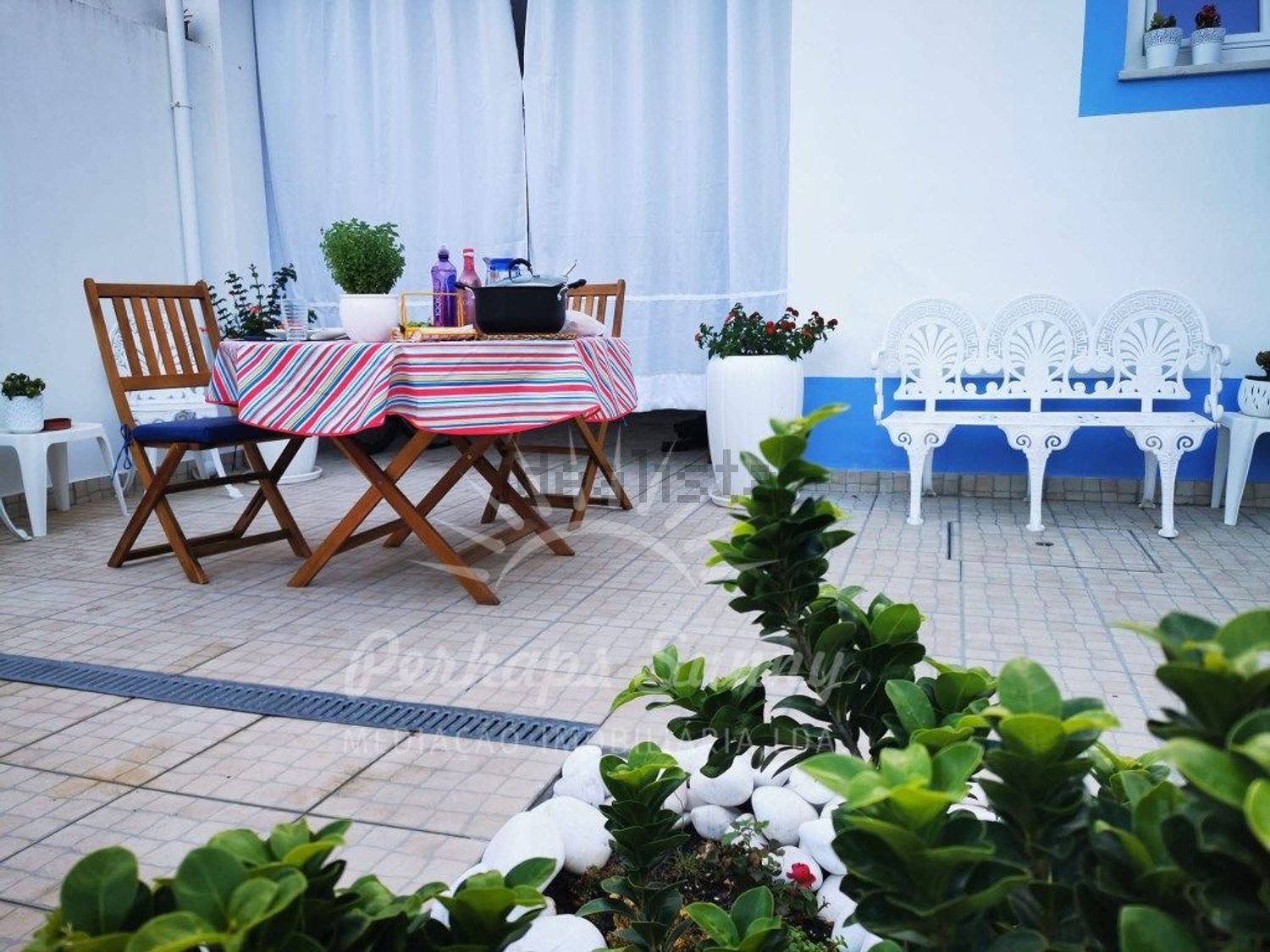 小楼房或独栋别墅出售在Grândola e Santa Margarida da Serra - 阳台